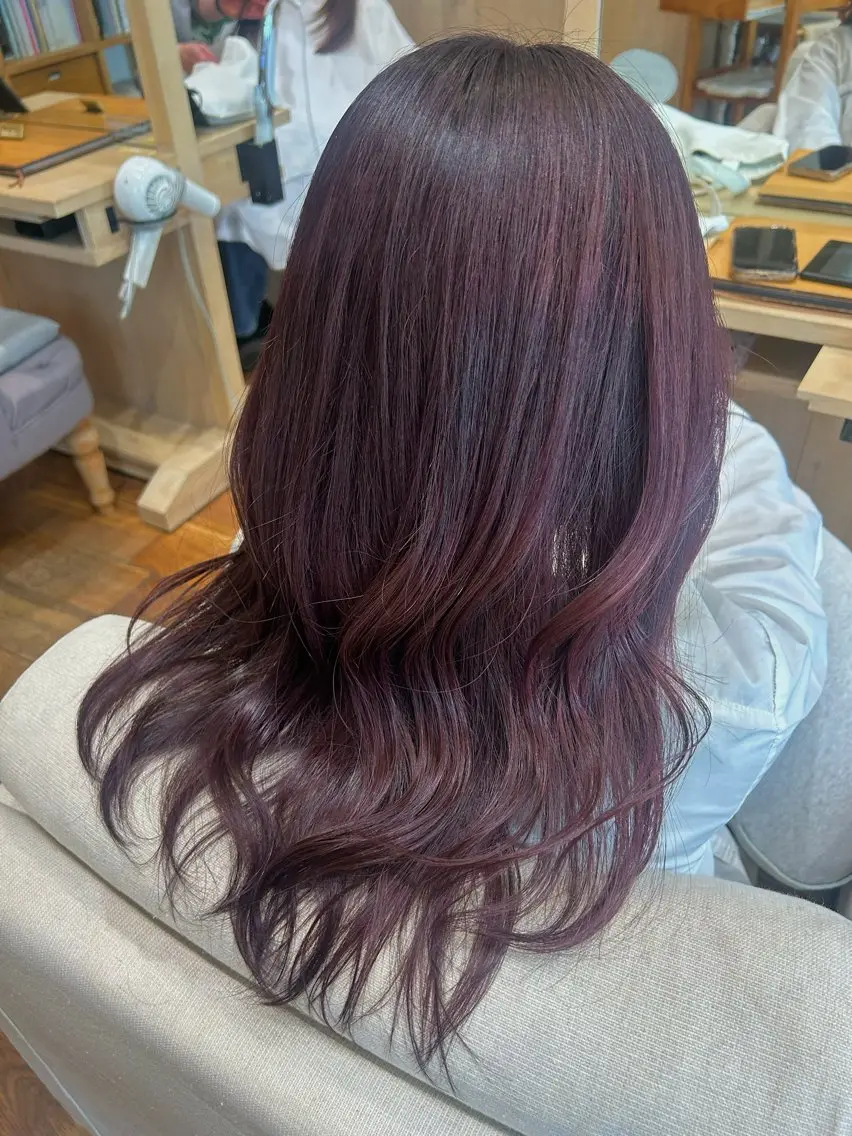カラー ヘアカラー 市吉 杏奈のヘアスタイル