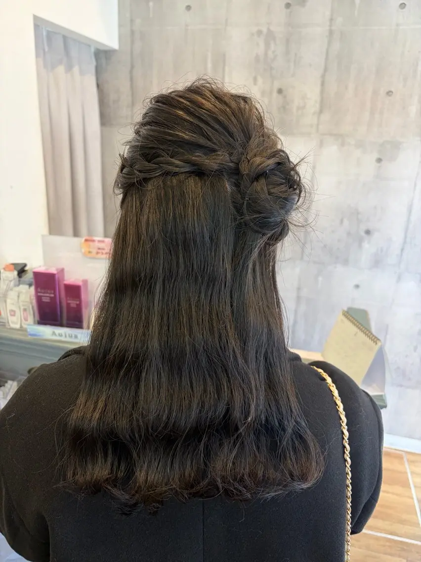 ロング ヘアアレンジ ハーフアップ ヘアセット 加藤 つばさのヘアスタイル