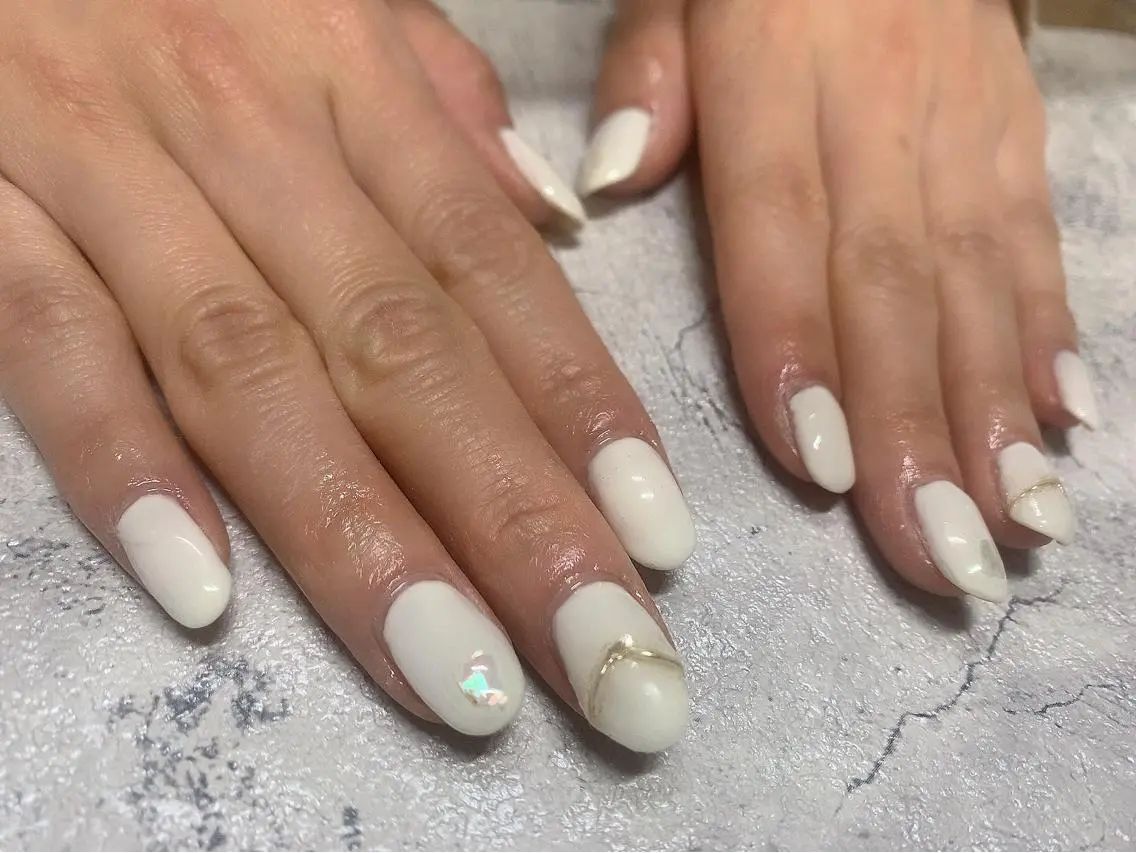 ネイル ハンドネイル mogunail &blowのネイルデザイン