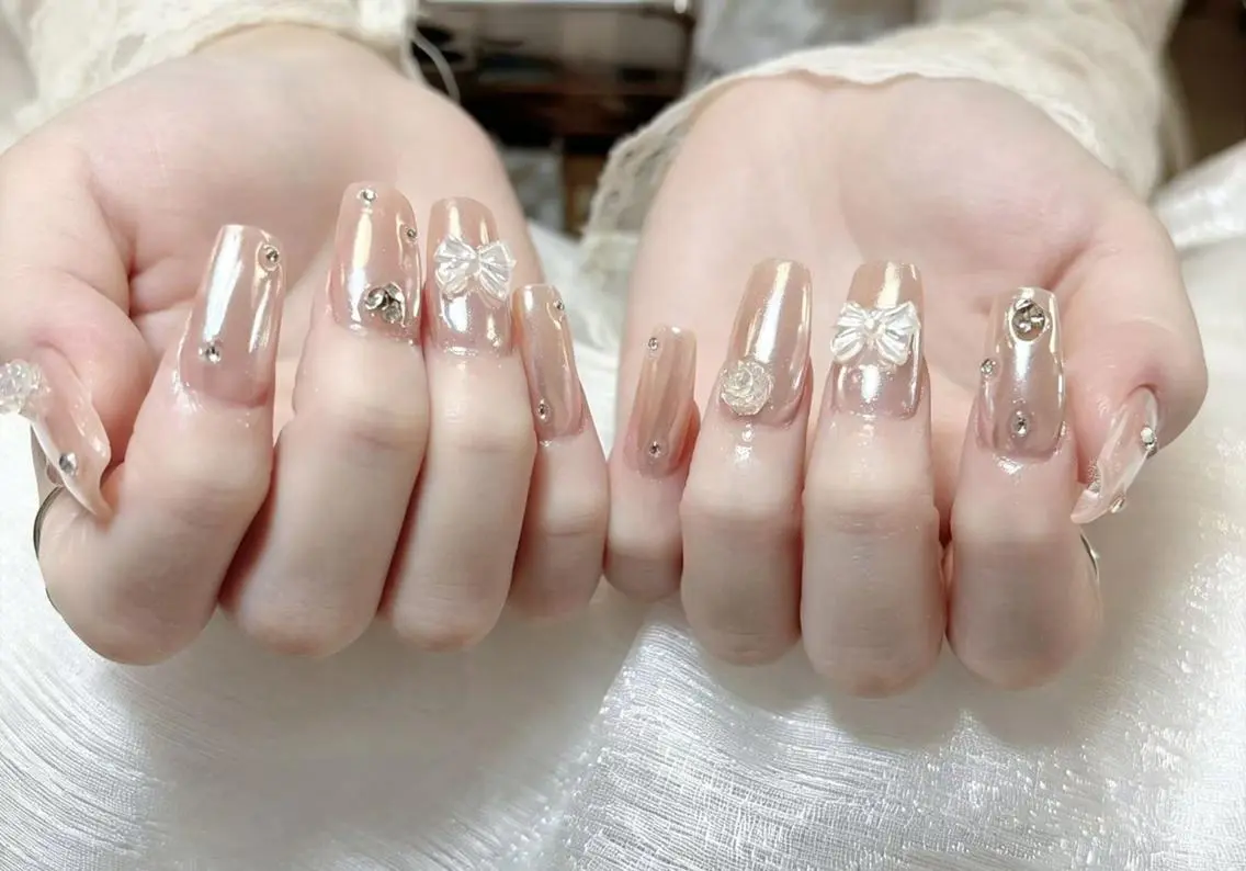 ネイル 長さ出し フレンチネイル 韓国ネイル マグネットネイル 持ち込み ハンドネイル ハンドケア The Nail 新大久保店のネイルデザイン