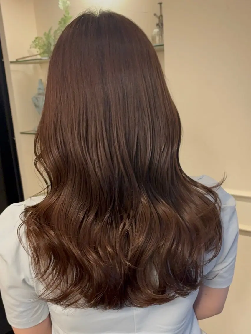 ロング カラー ヘアカラー トリートメント Konomura Neneのヘアスタイル