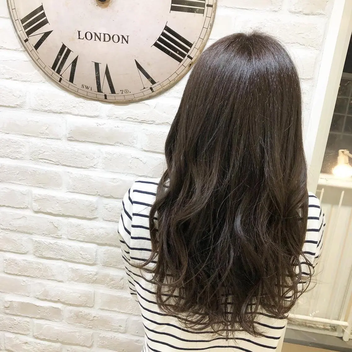 ロング カラー アッシュ アッシュブラウン ブラウンカラー Aujua ソムリエ 勝又舞夏のヘアスタイル