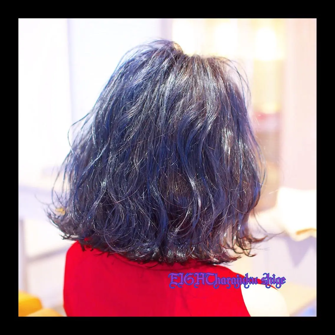 ショート カラー ブルーカラー 及川シゲル 髪質改善講師のヘアスタイル