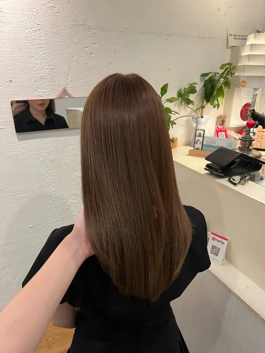 ロング カラー ブリーチ ブリーチなしカラー ヘアカラー 栗林 惟のヘアスタイル