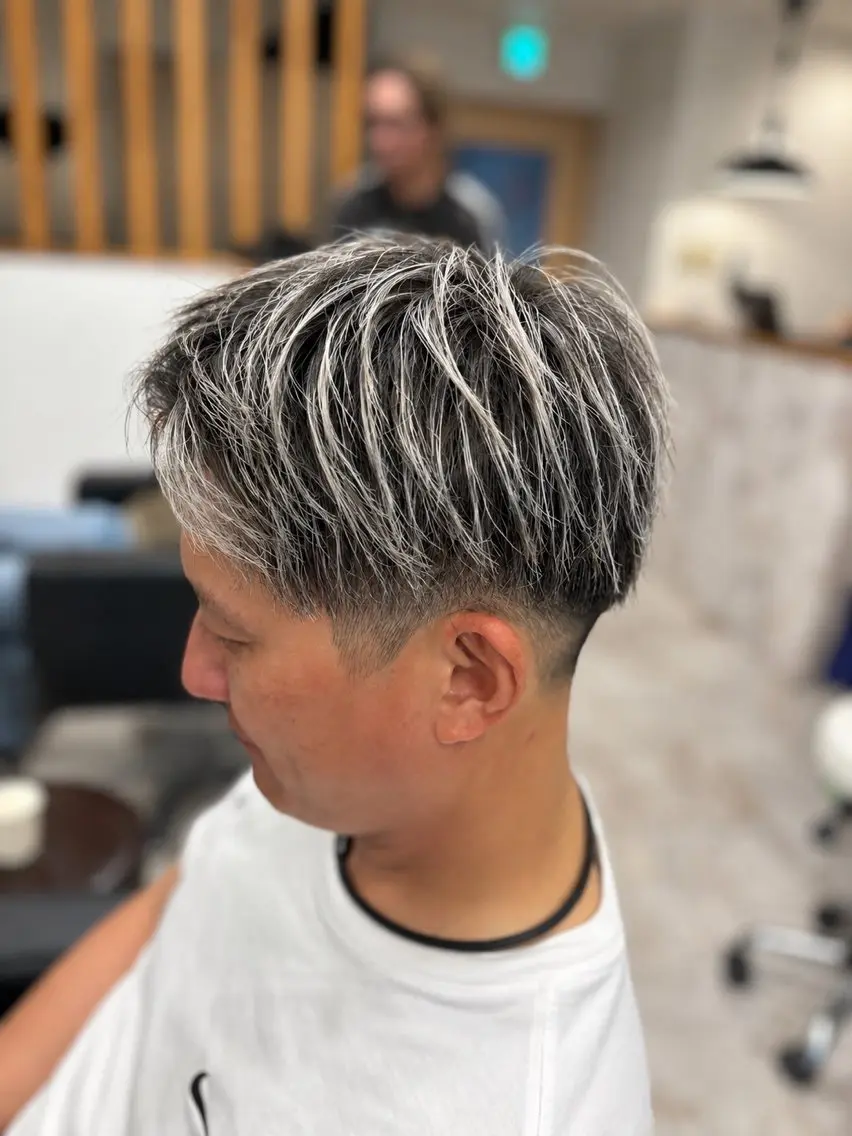 カラー メンズ カット ヘアカラー メンズサロン リョウタのヘアスタイル