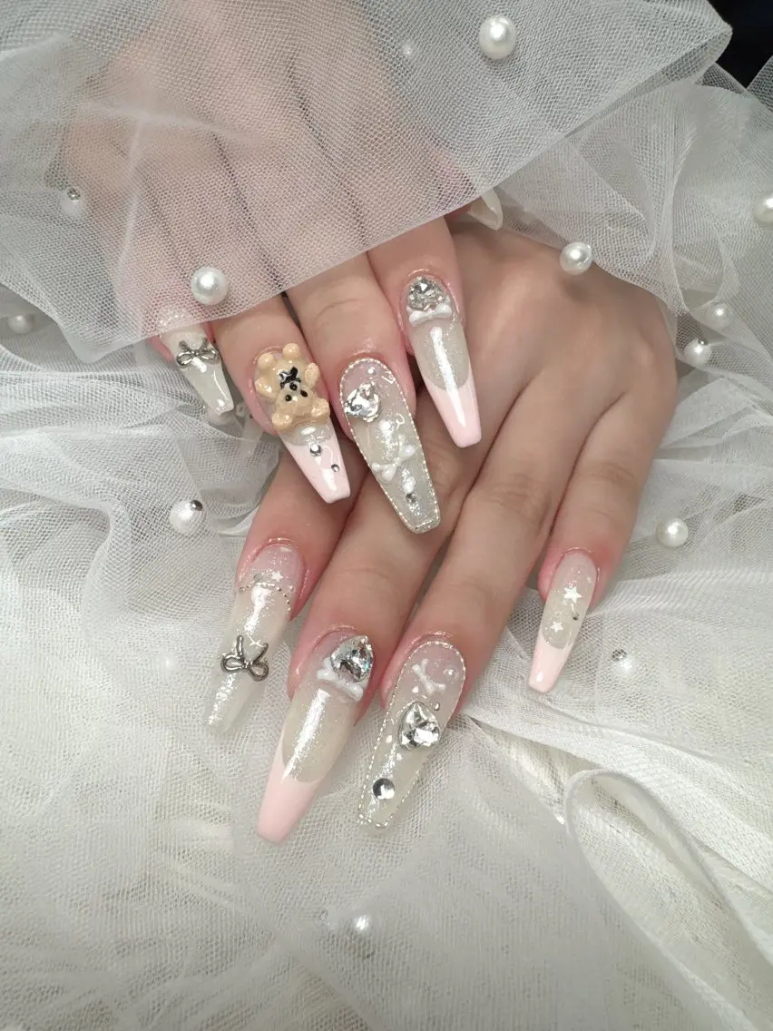 ネイル ハンドネイル EN salon💅 🦋もり💕のネイルデザイン