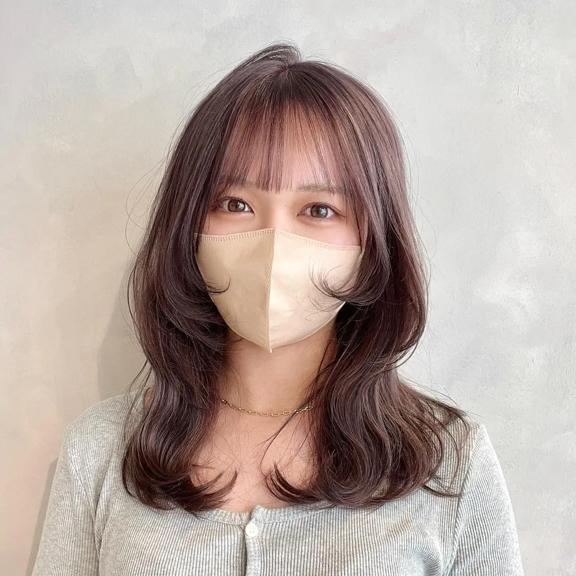 ロング カラー ヘアカラー トリートメント 髪質改善⌇透明感 カラー⌇川上葵のヘアスタイル