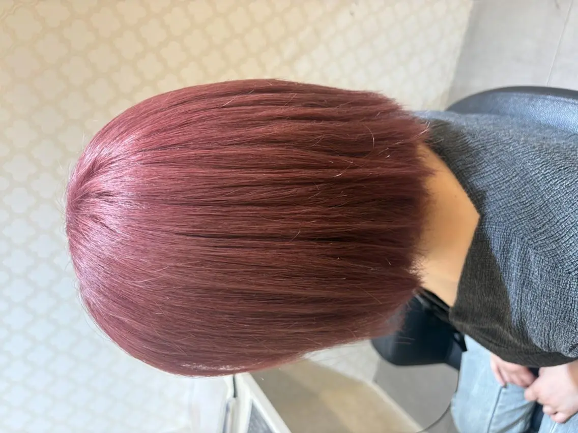 ショート カラー ブリーチ ピンクカラー ヘアカラー トリートメント ルミエール ブリーチ/ハイトーンのヘアスタイル