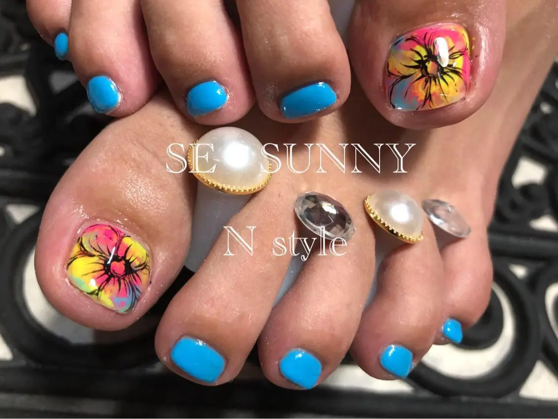 ネイル マツエク・マツパ SE SUNNY N-styleのネイルデザイン