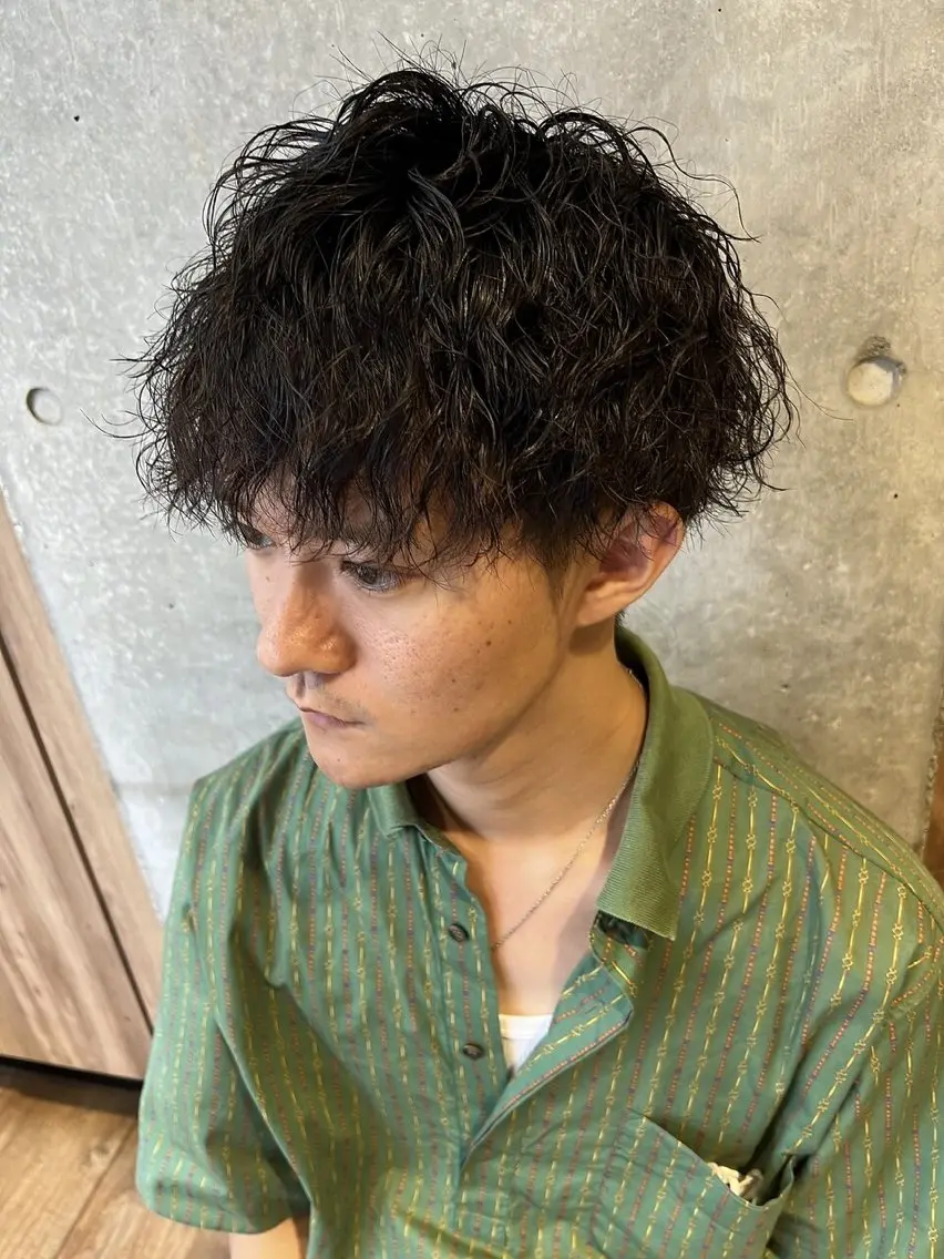 ショート メンズ カット パーマ ⭐️ツイスパ⭐️ 菊池　拓也のヘアスタイル