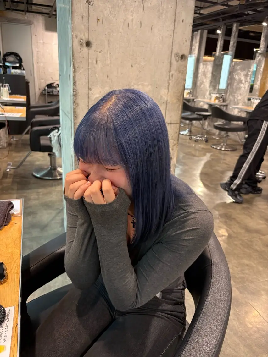 セミロング カラー ヘアカラー ハイトーン 横浜💞ミオのヘアスタイル