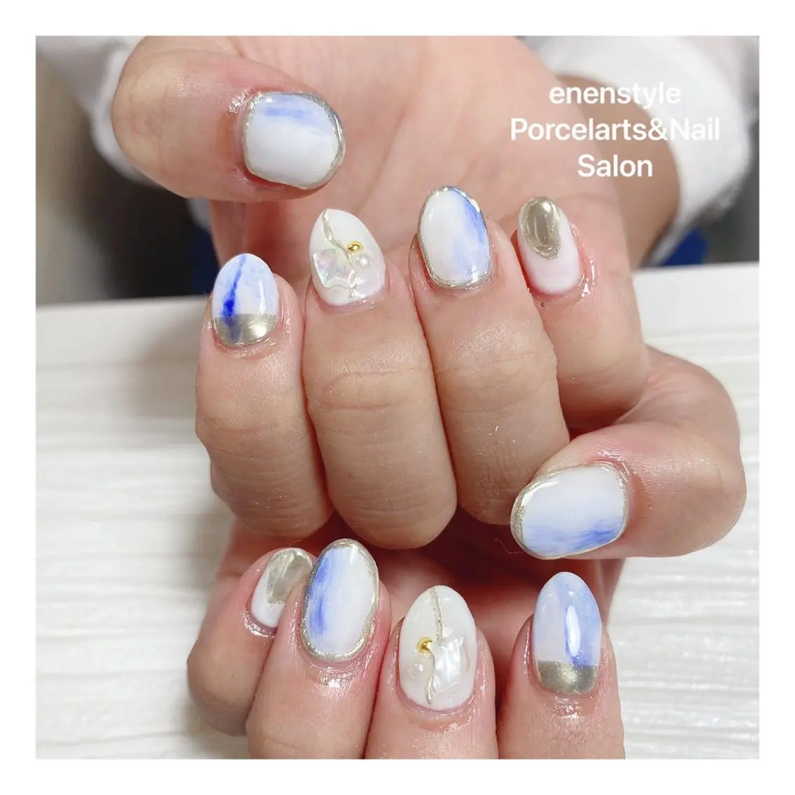 ミディアム ネイル ハンドネイル 🐾enen style 🐾のネイルデザイン