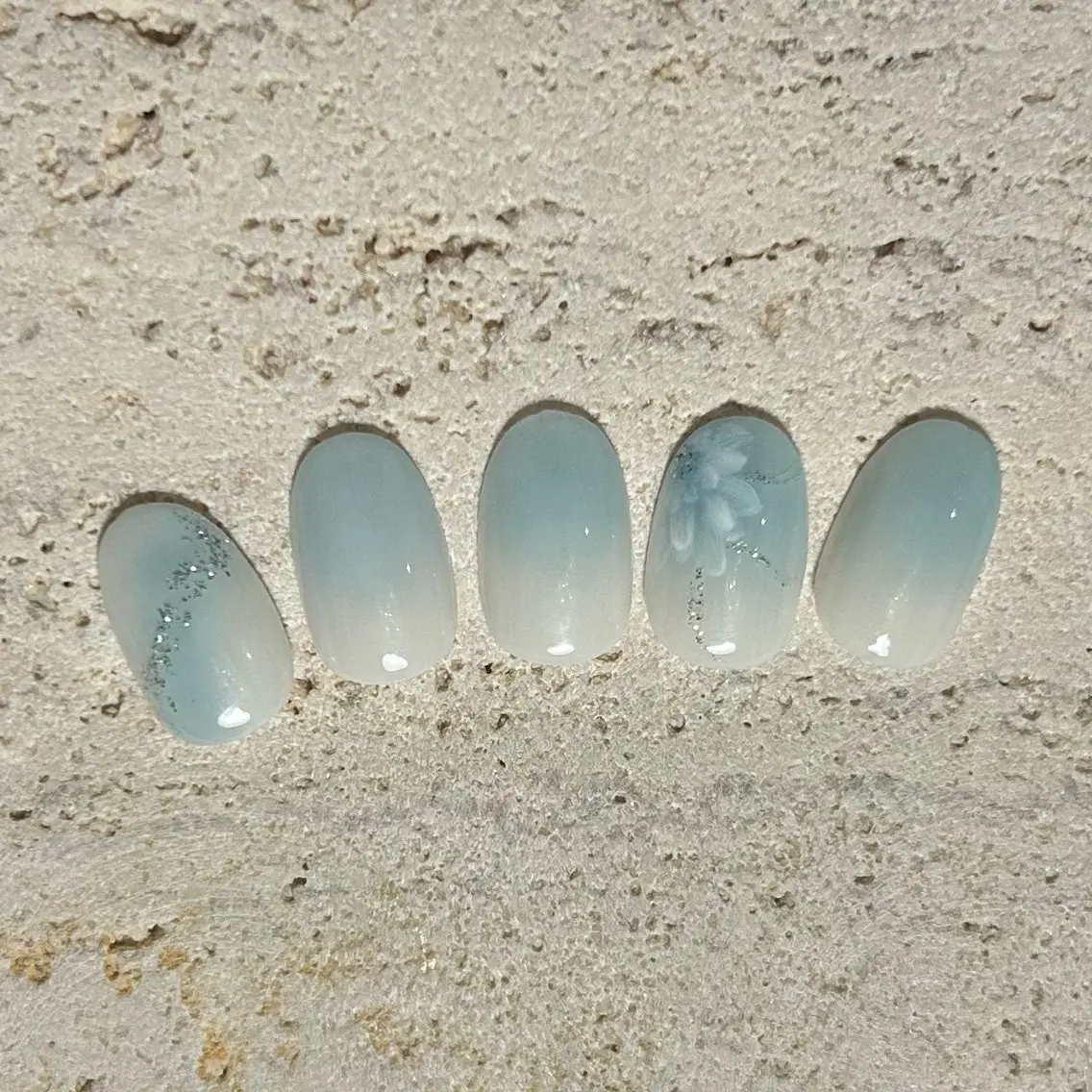 ネイル Lily nailのネイルデザイン