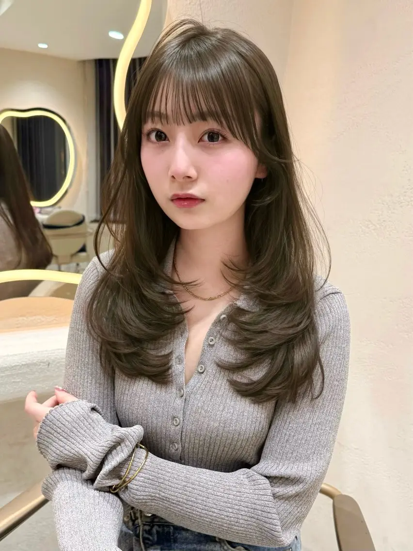 ロング レイヤーカット Chihiro♡ 柔らか韓国レイヤーのヘアスタイル