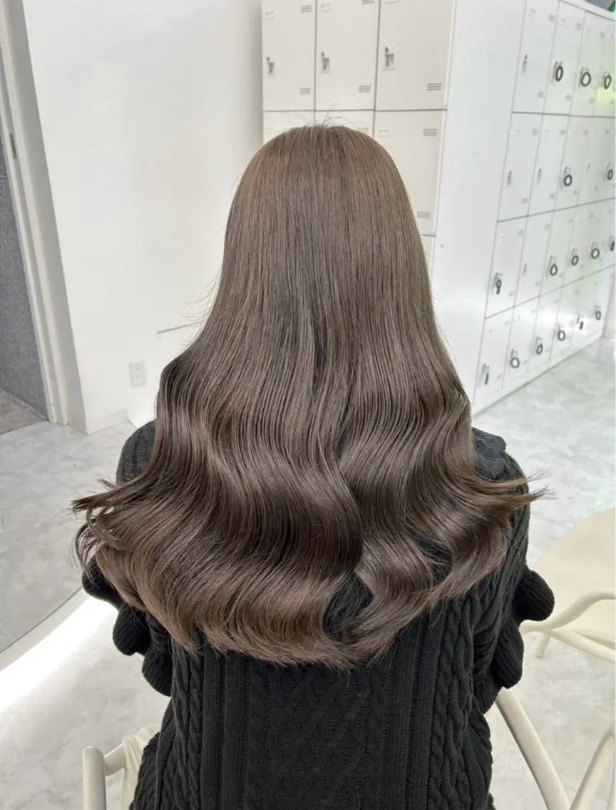 ロング カラー ヘアカラー トリートメント ヘッドスパ ヘアセット 𓏸レイヤー髪質改善 透けカラーカノン🫧のヘアスタイル