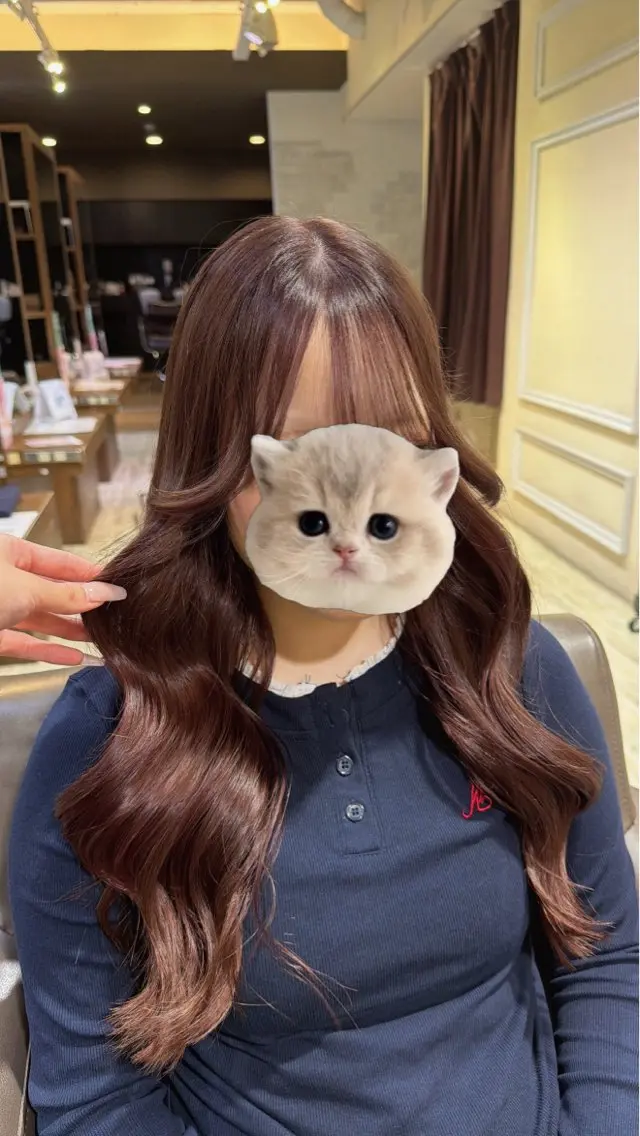 カラー 神野 流嘉のヘアスタイル