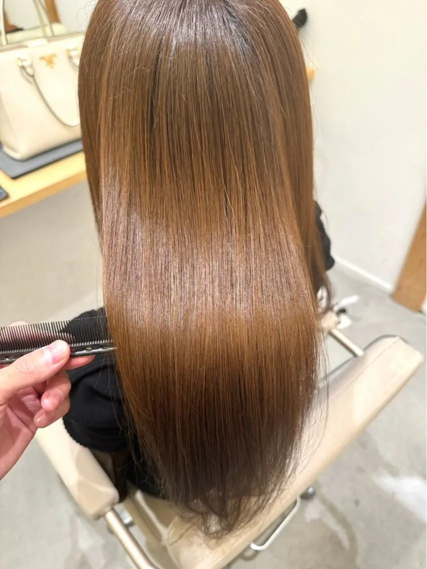 ロング 縮毛矯正 森山 遥葵のヘアスタイル