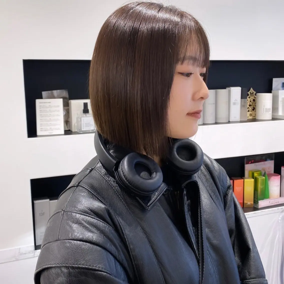 ショート 韓国風カラー ボブ 髪質改善 韓国風ヘア けいこ🍊ニュアンス ネイル/個性派ネイルのネイルデザイン