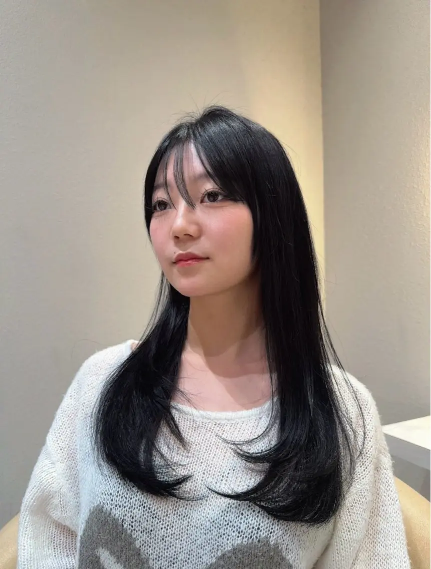 ロング カット ヘアカラー トリートメント 縮毛矯正/透明感/ 松葉 晃明のヘアスタイル