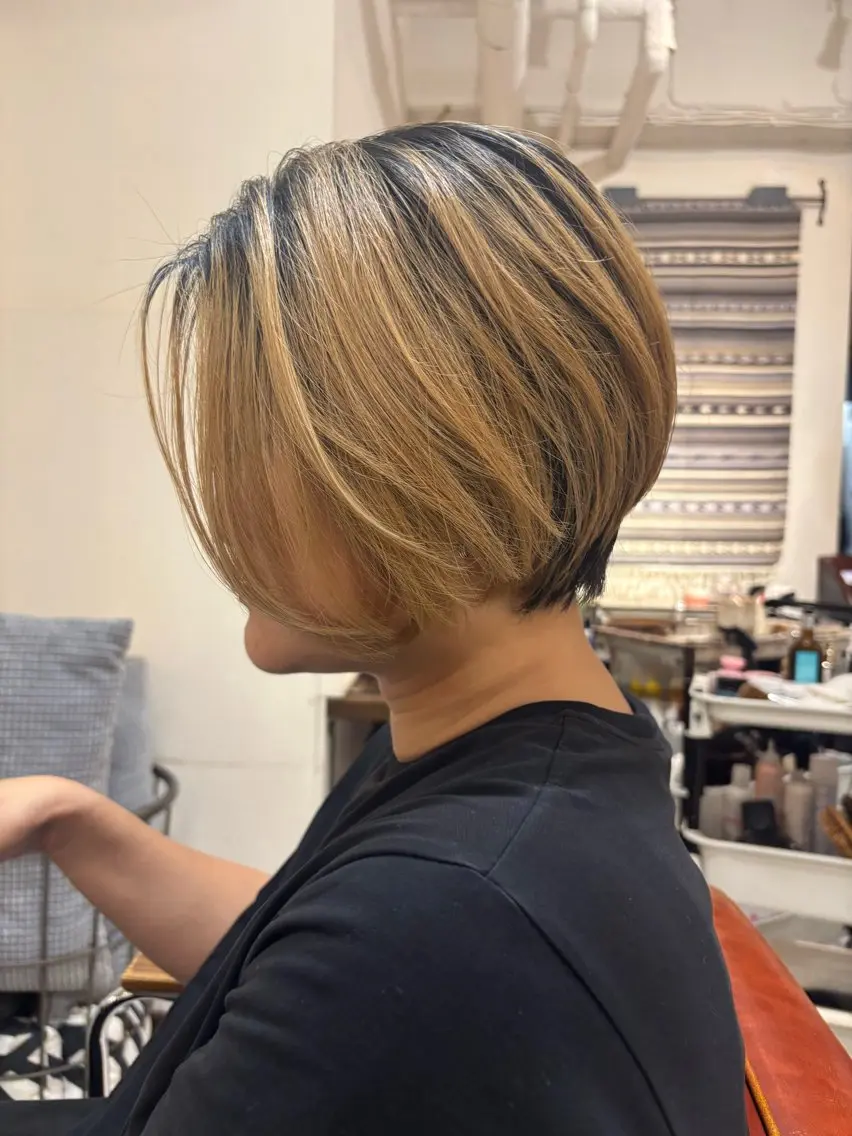 ショート 宇留間 涼香のヘアスタイル