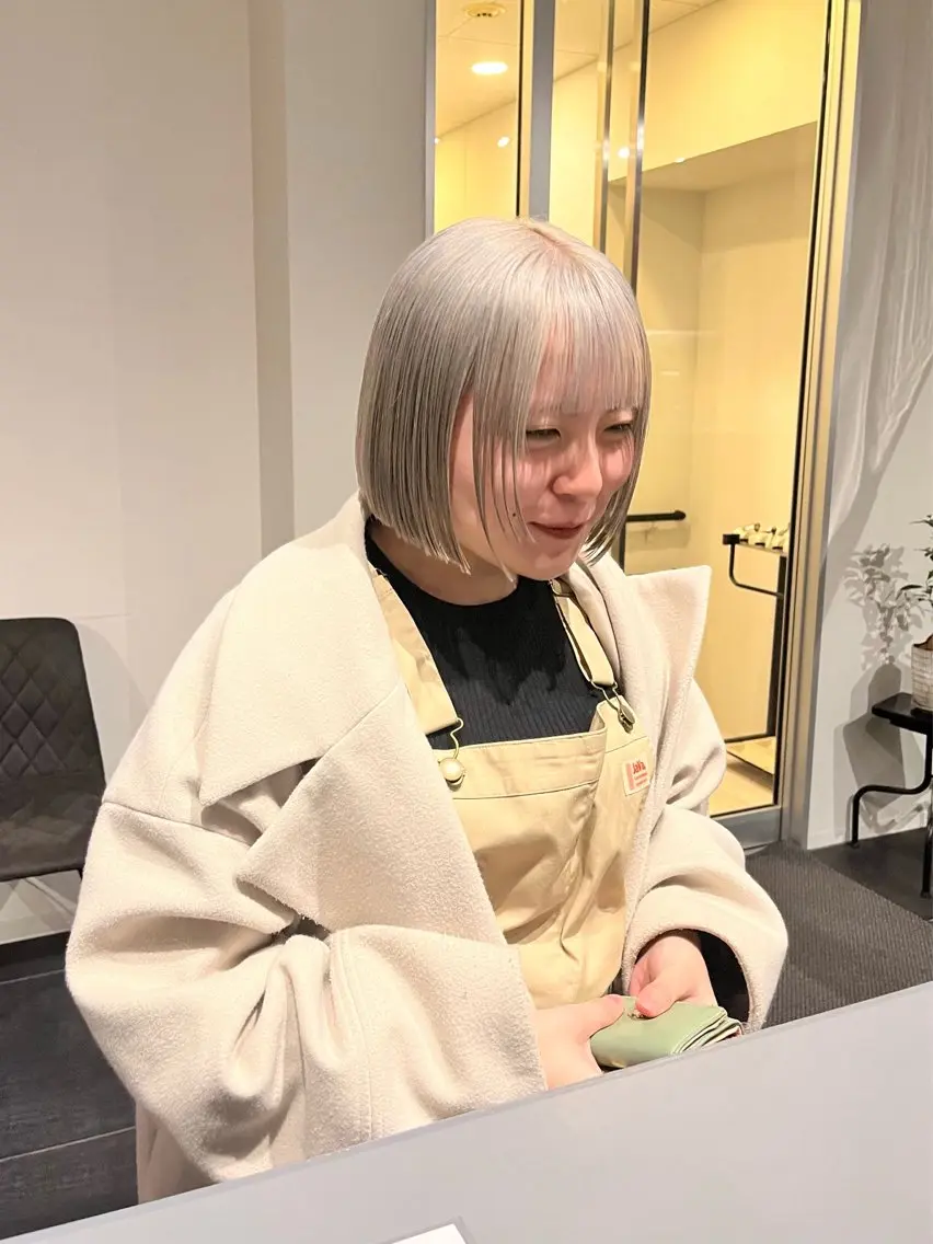 ショート カラー シルバー ホワイトシルバー ボブ カット ヘアカラー ショート/パーマ/ カラー/FUKOのヘアスタイル