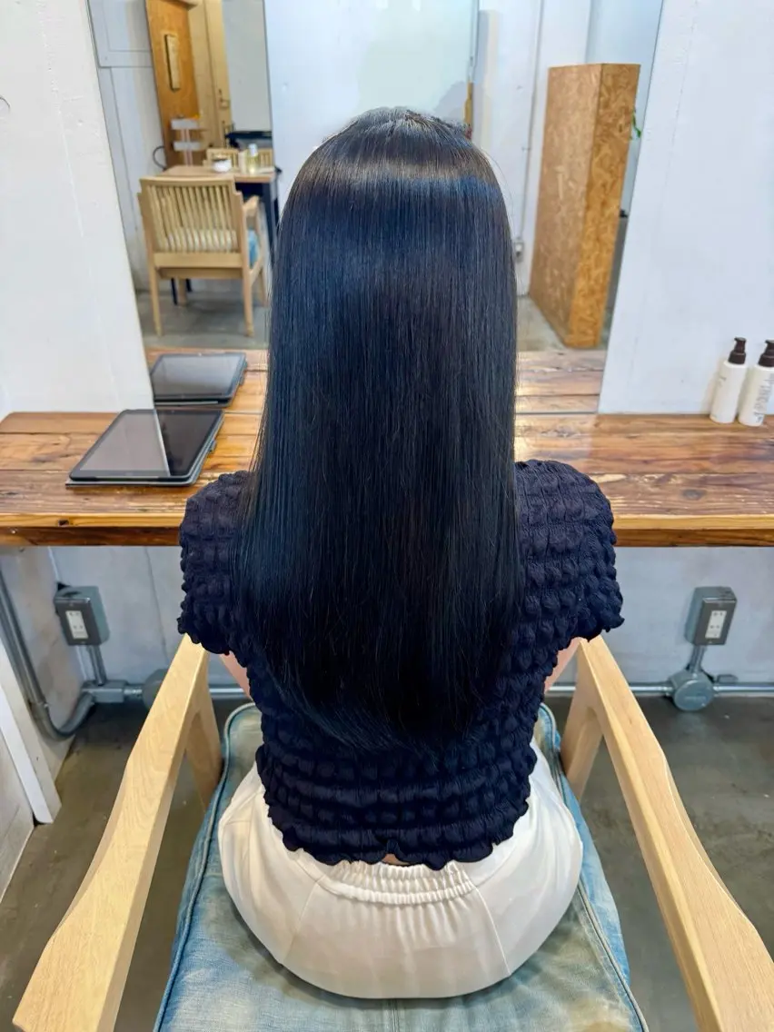 ロング カラー 黒髪 ブルーカラー ブルーブラック モデル募集中 🫧こうめ🫧のヘアスタイル