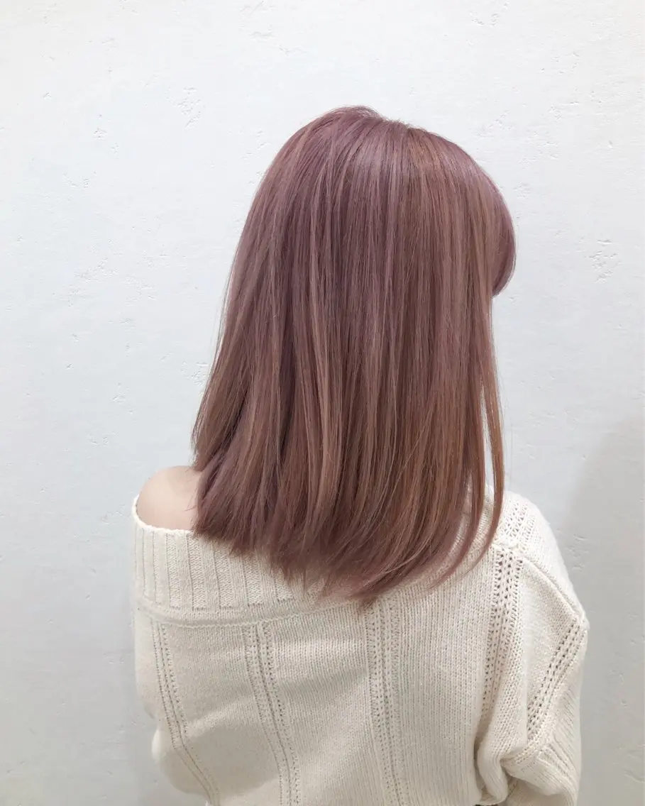 ミディアム カラー ベージュカラー ブリーチ ピンクカラー ピンクベージュ ニュアンスカラー🫧 加納のヘアスタイル