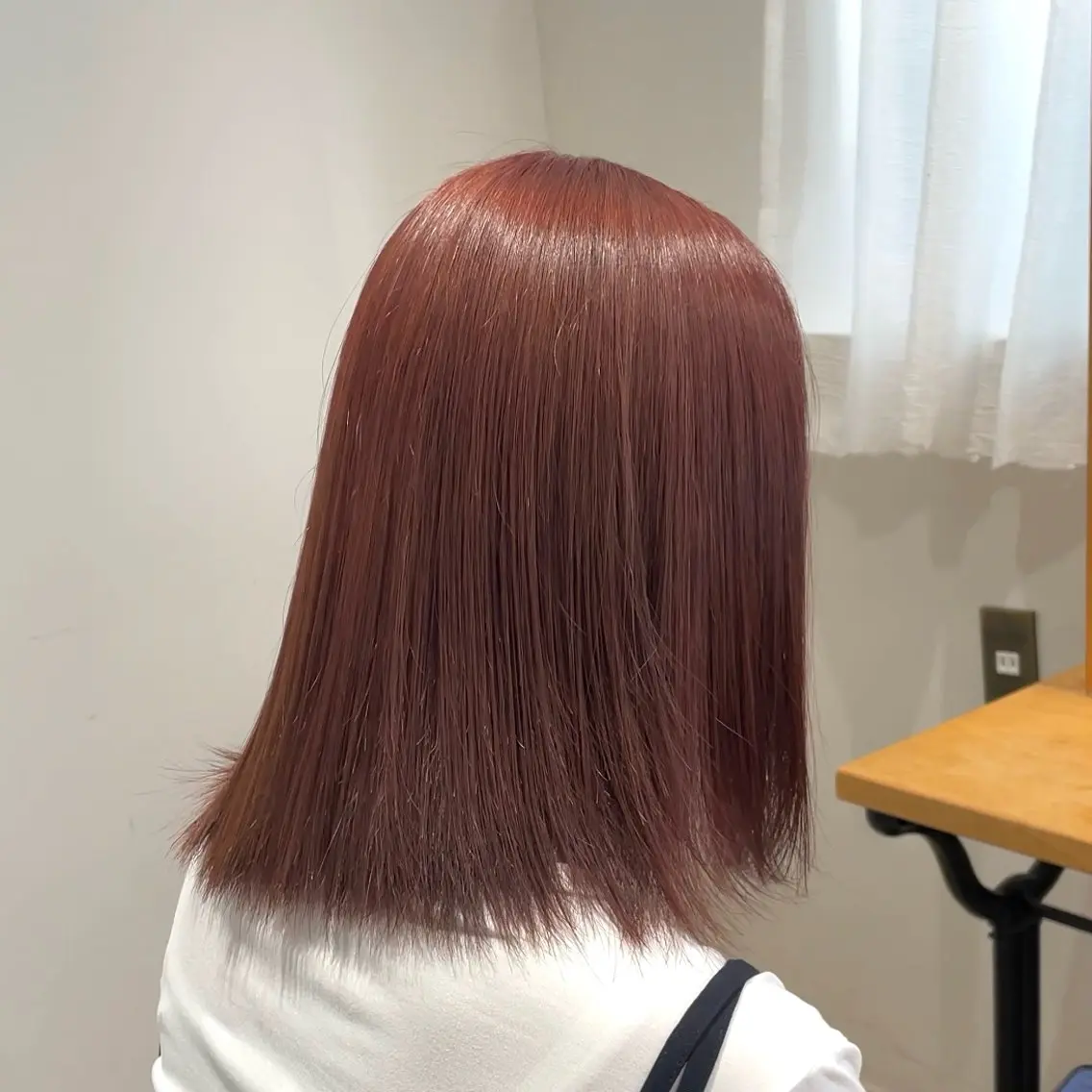 ミディアム カラー ブリーチ ブラウンカラー ダブルカラー ブリーチなしカラー ピンクカラー ヘアカラー 横浜パーマ🌐ボブ✨ 暖色カラーもえかのヘアスタイル