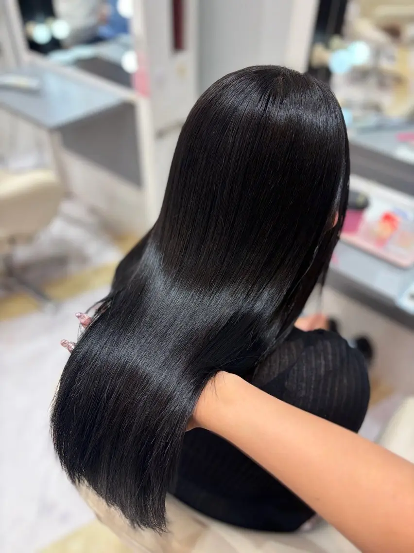 ロング カラー 髪質改善 カット ヘアカラー 鎌田 優依のヘアスタイル
