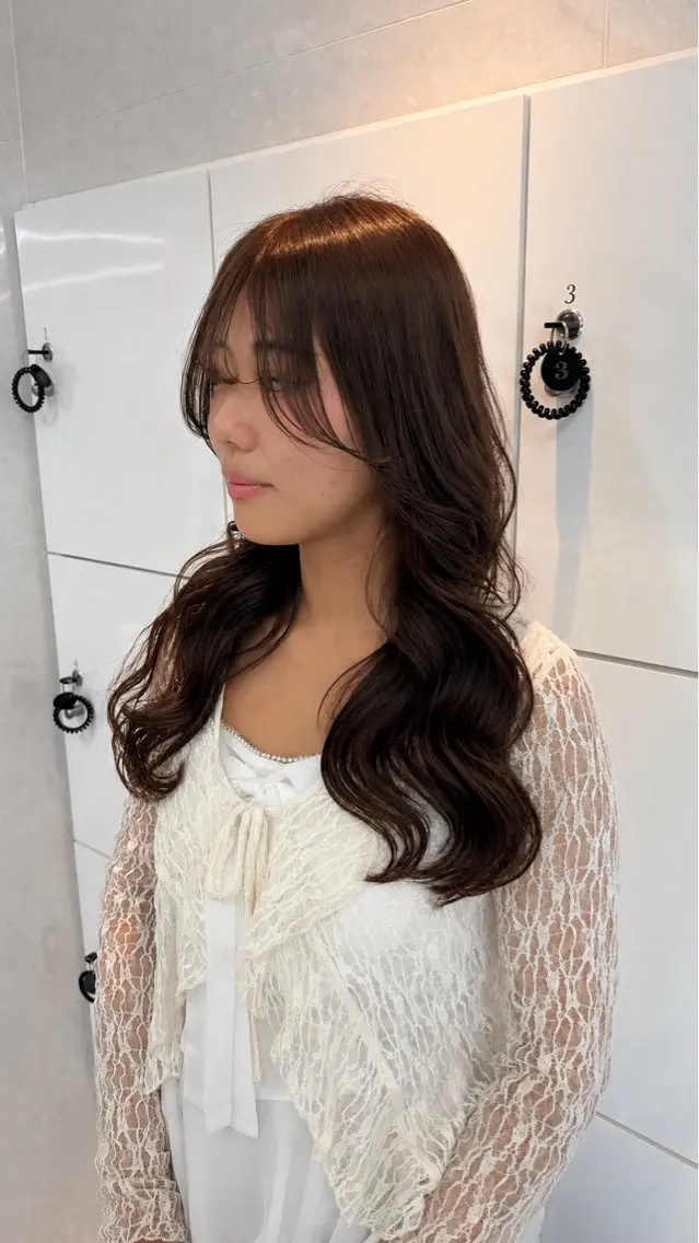 ロング カット ヘアカラー 【ALEAP】 coconaのヘアスタイル
