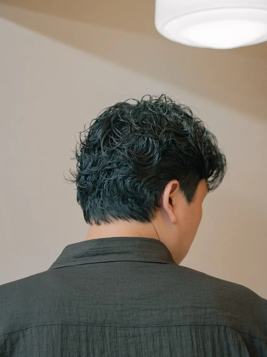 ショート カラー パーマ メンズ メンズパーマ カット パーマ 🔗メンズサロン🔗 Kieのヘアスタイル