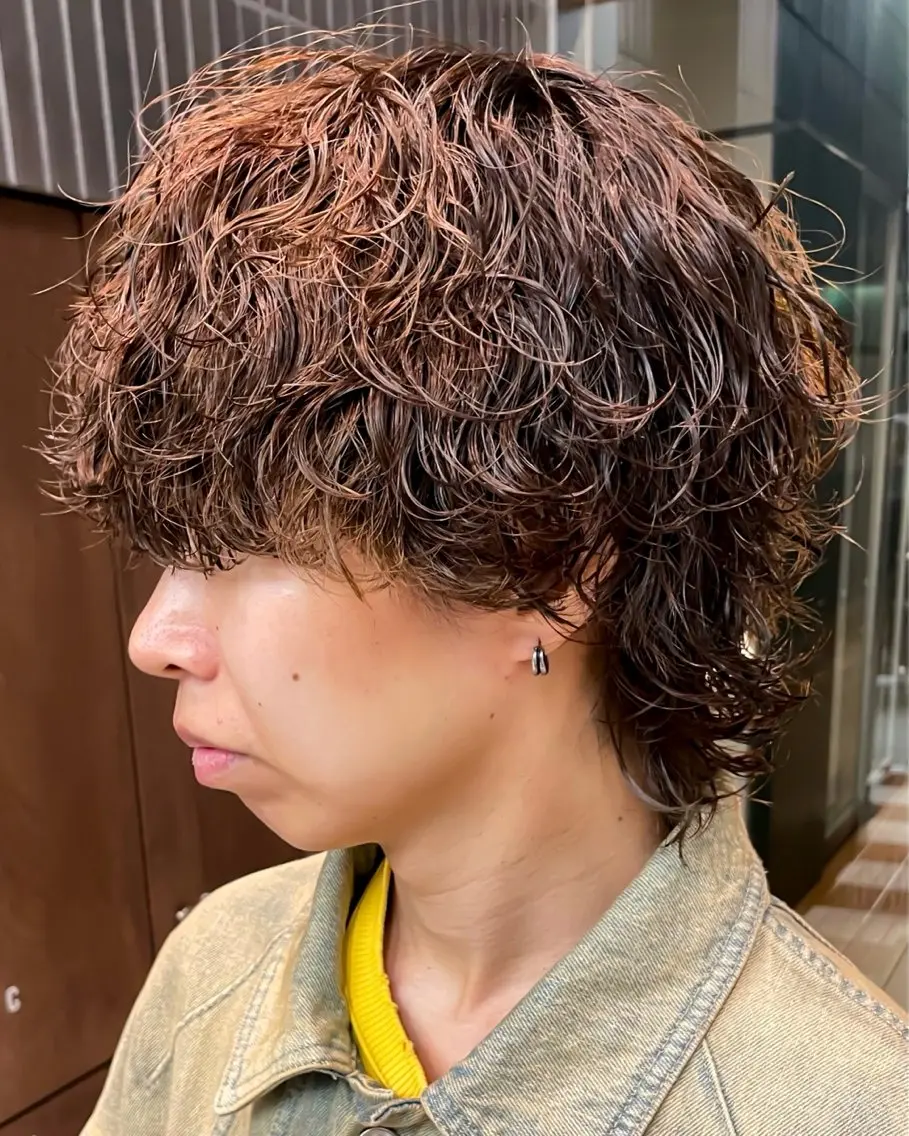 パーマ メンズ マッシュウルフ マッシュ メンズパーマ 波巻きパーマ メンズウルフカット 中川 稜のヘアスタイル