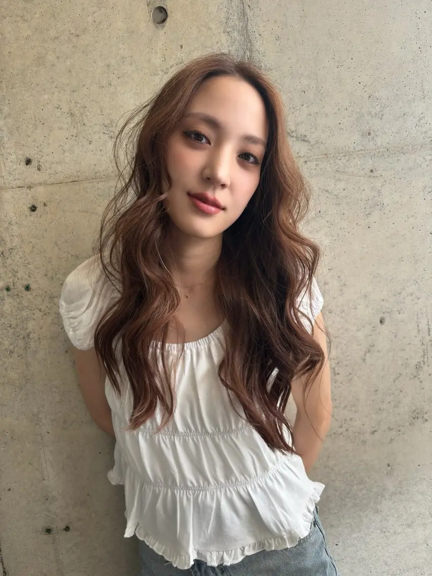 ロング カット ヘアカラー トリートメント 高橋 朝露のヘアスタイル