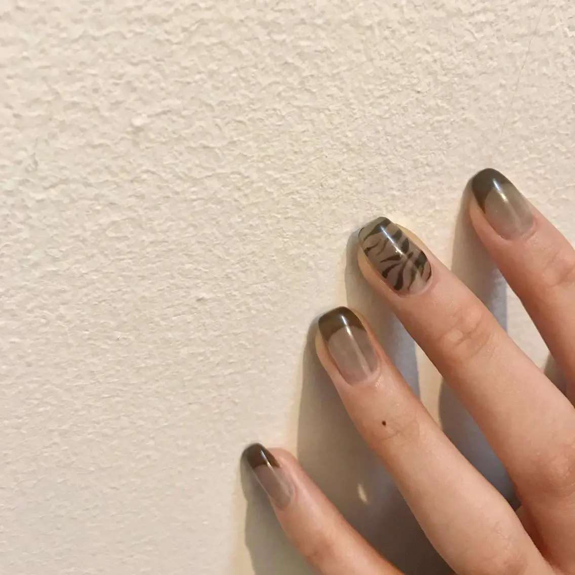 ネイル emunail あやかのネイルデザイン