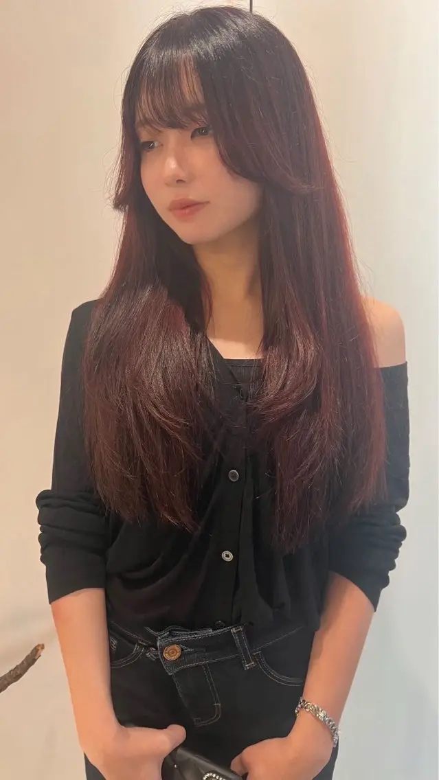 ロング カラー ブリーチ 透明感カラー ダブルカラー ブリーチなしカラー ヘアカラー qiie/ワンカラー メンズカット/カラーのヘアスタイル