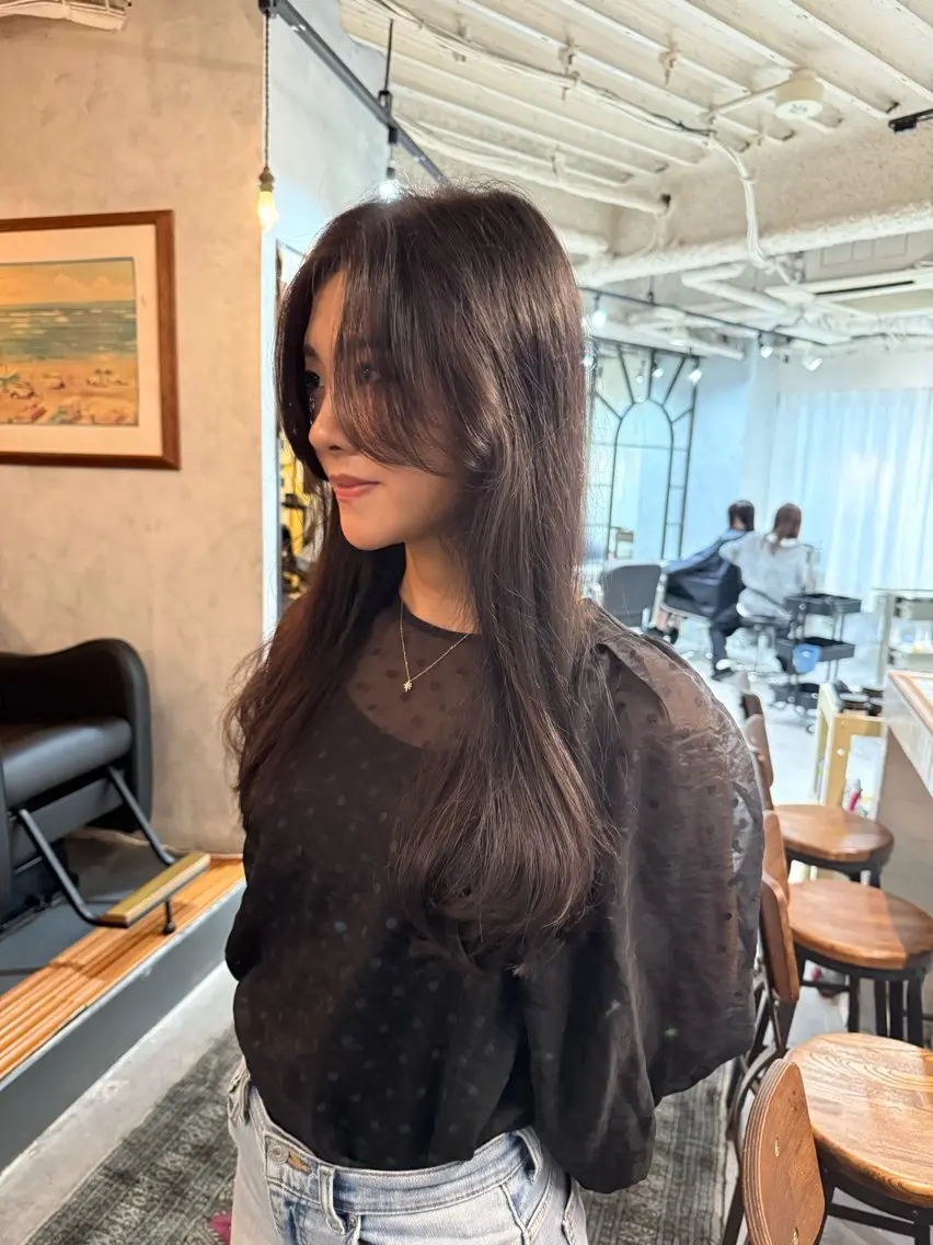 セミロング カラー カット ヘアカラー トリートメント 【銀座】艶髪/上品な カラー特化/涼/駅近のヘアスタイル