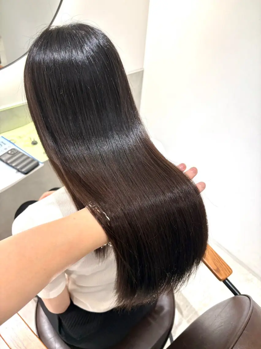 ロング 髪質改善 トリートメント 縮毛矯正 トリートメント 髪質改善 縮毛矯正/ レイヤー/銀座/本木のヘアスタイル
