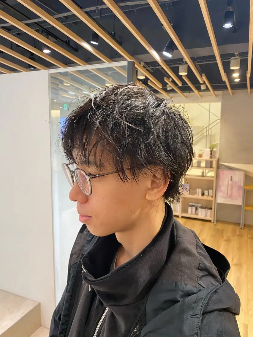 メンズ 乙骨 進之介のヘアスタイル
