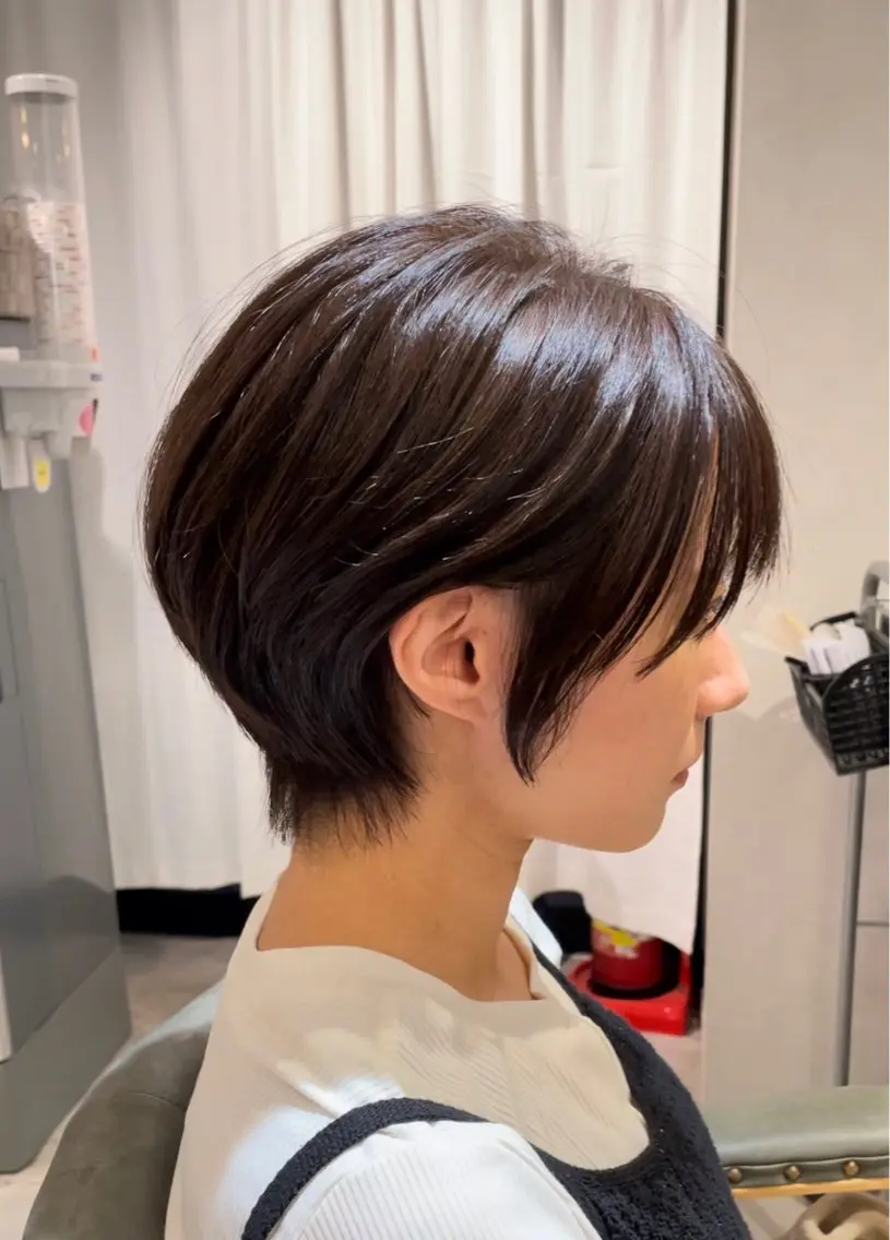 ショート カット ヘアカラー 日比崚介🍀 おくれげ小顔カットのヘアスタイル