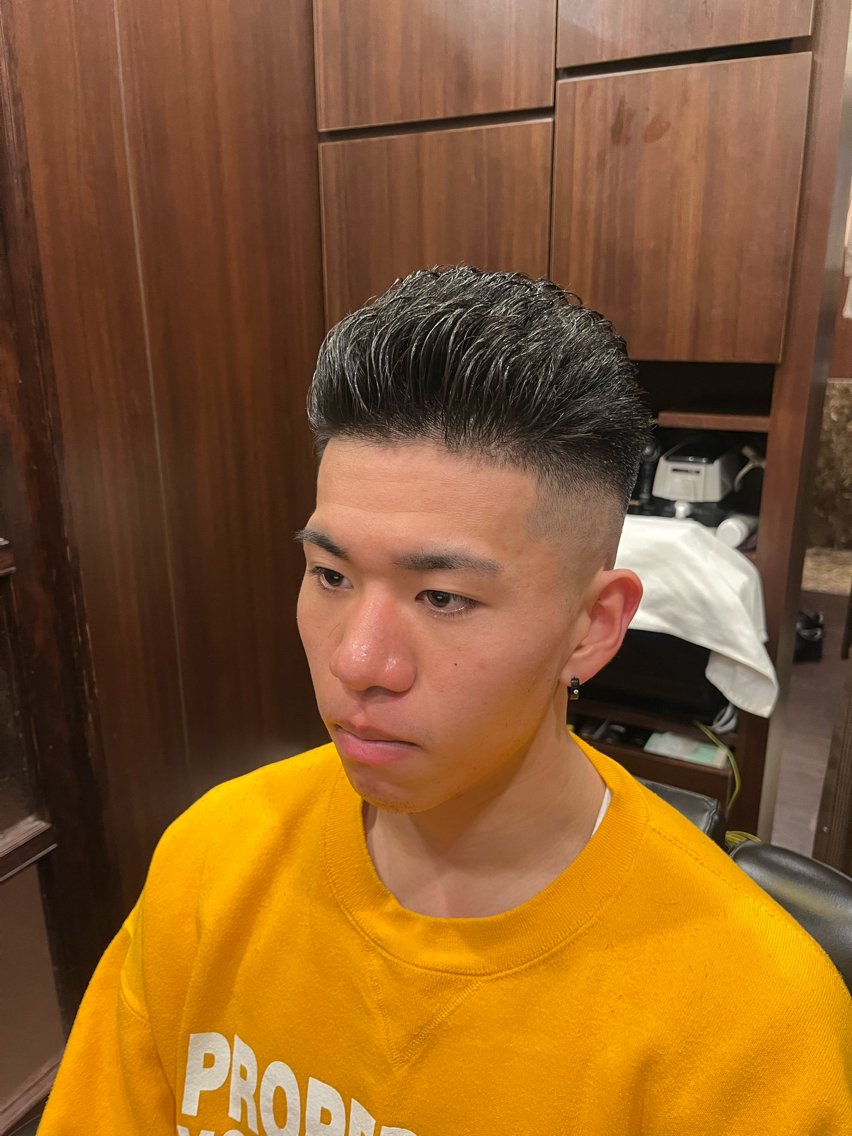 メンズ ヒロ銀座川崎 志田健介のヘアスタイル