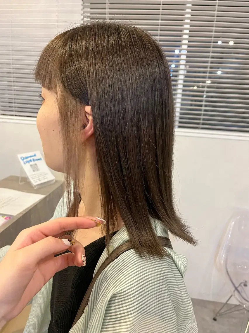 カラー LUXIEL みづきのヘアスタイル