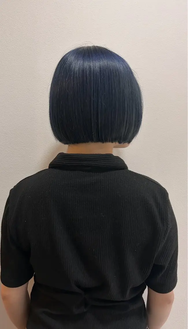 ショート ボブ UNBIRTHDAY いずみのヘアスタイル