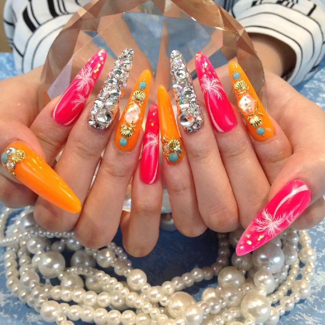 ネイル ロング アートネイル スカルプネイル ハンドネイル ･:*+.✳︎˚✧₊ MAKI NAILのネイルデザイン