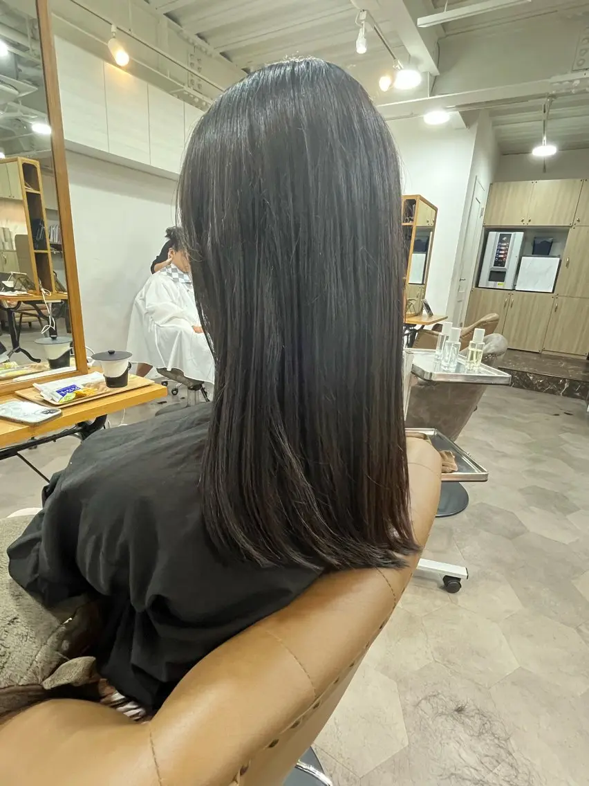 ロング カット 縮毛矯正🌟カラー╱ ╱いいじまのヘアスタイル