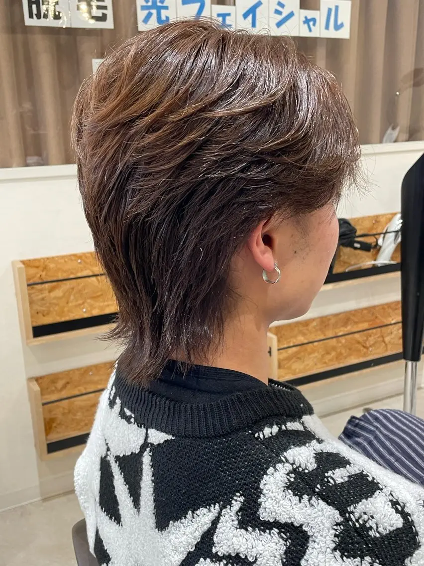 ミディアム メンズ メンズウルフカット レイヤーカット ウルフカット ウルフレイヤー 野水 隆雅のヘアスタイル