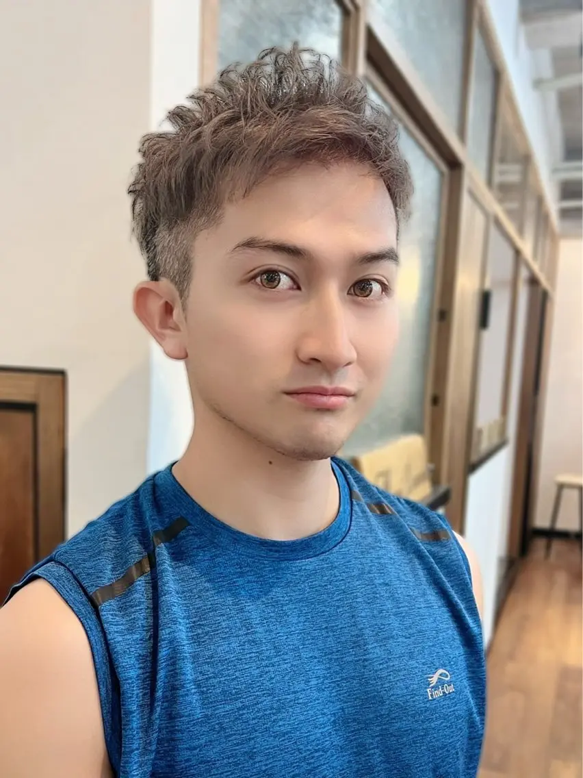 カラー メンズ 堀部 梨瑠のヘアスタイル