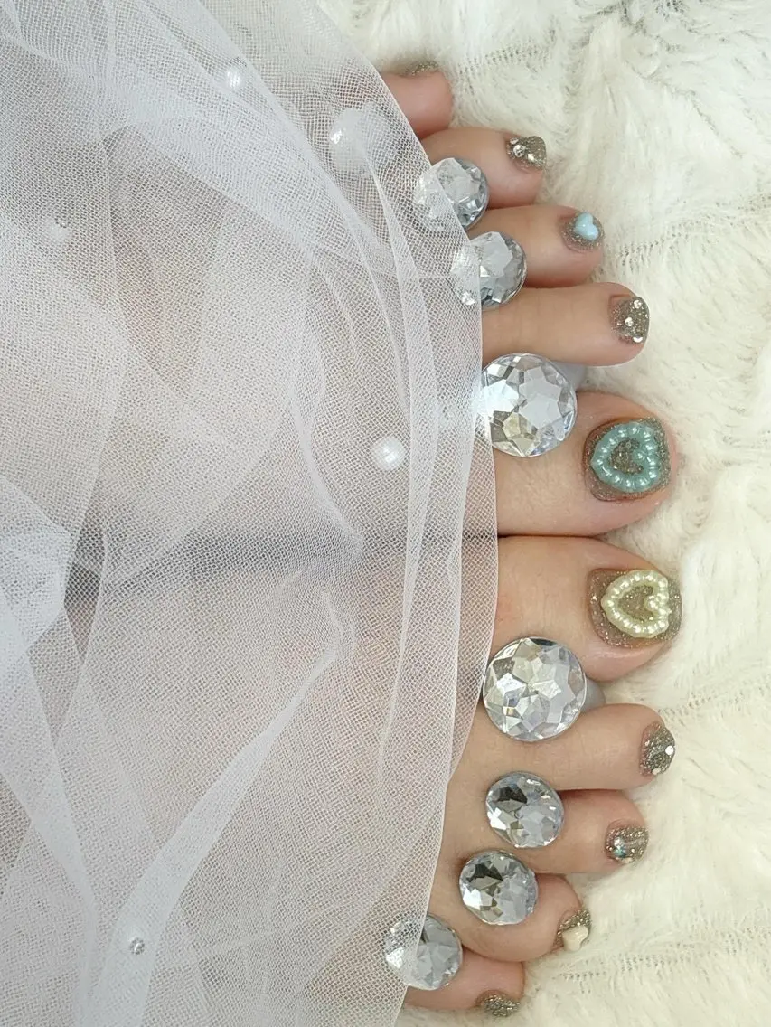ネイル フラッシュネイル ラメ(グリッター) フットネイル nail salon はるりのネイルデザイン