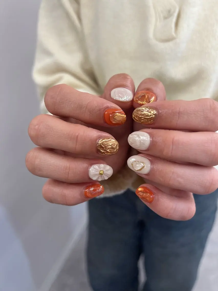 ネイル 成人式 フレンチネイル ジェルネイル マグネットネイル ニュアンスネイル ハンドネイル ハンドケア Bana_ Nailのネイルデザイン