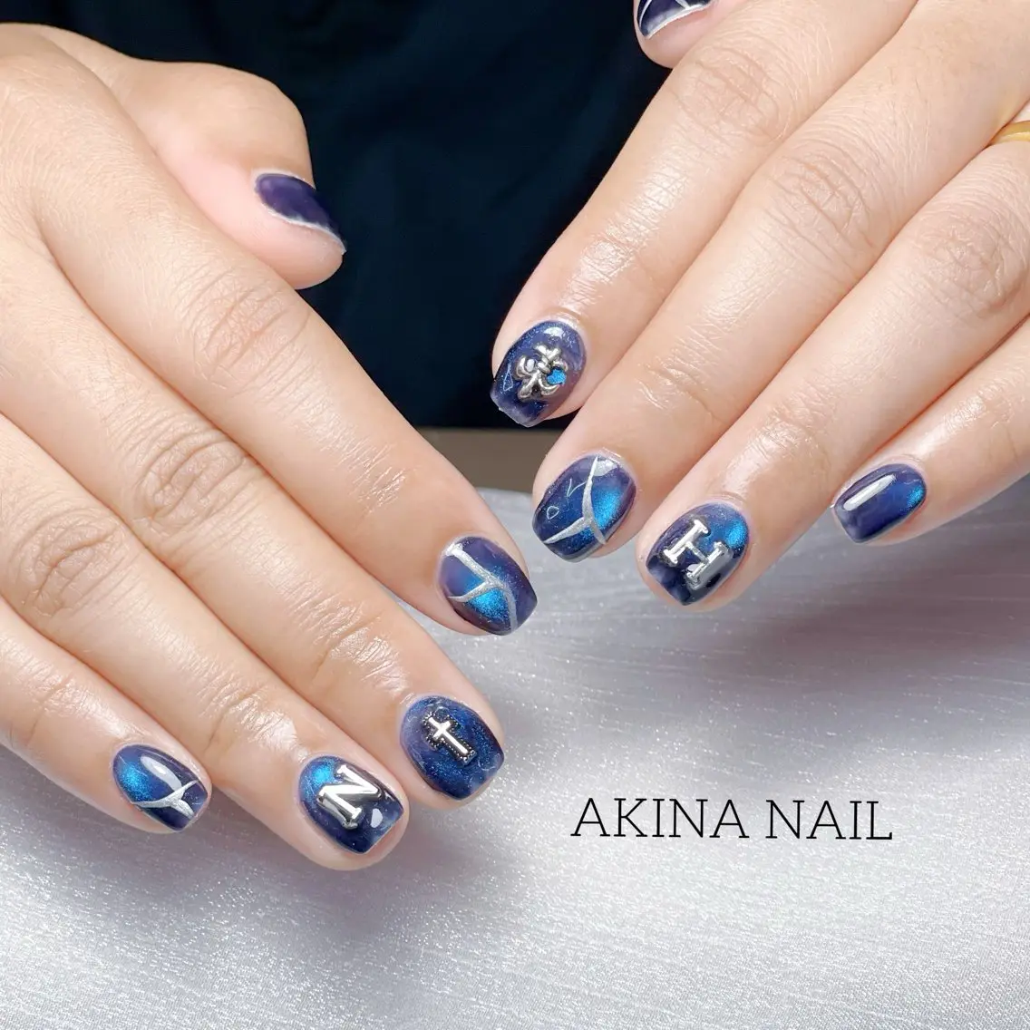 ミディアム ハンドネイル Akina Nail 亀戸のネイルデザイン