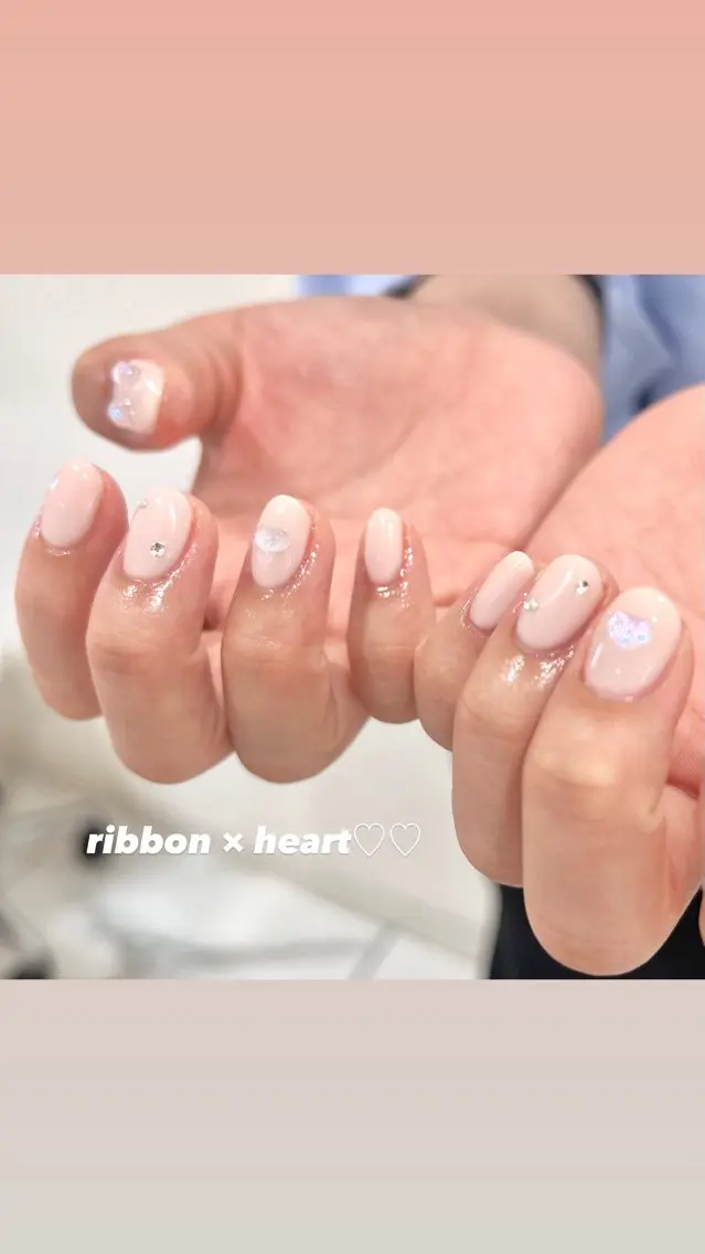 ネイル ハンドネイル 🎀チーク/ちゅるん 🫧chisa🎀のネイルデザイン